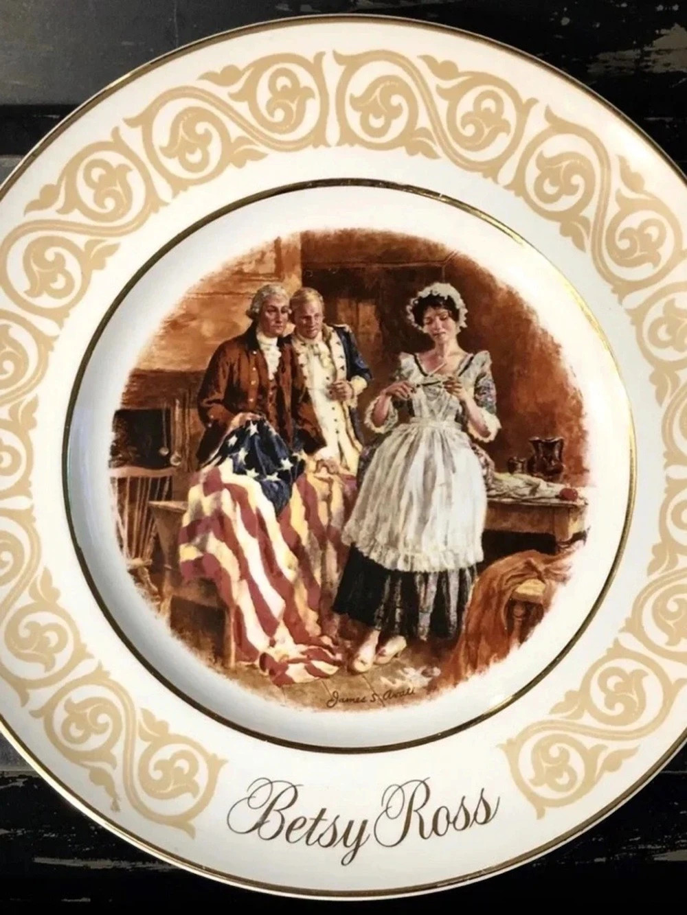 Avon Betsy Ross Commemorative Collector Plate by James S. Avati Commemorative
